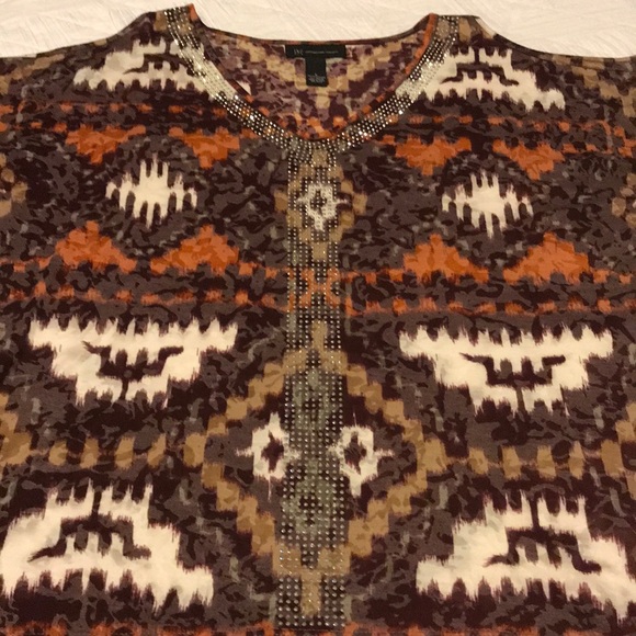 INC cold shoulder top. - Picture 1 of 4